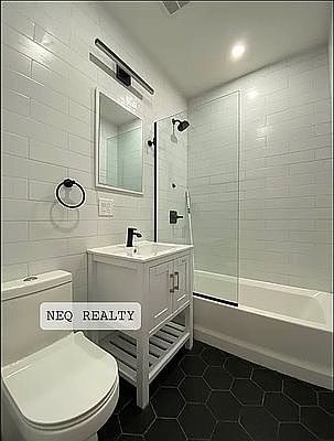 4th image of 384 Audubon Ave #2
