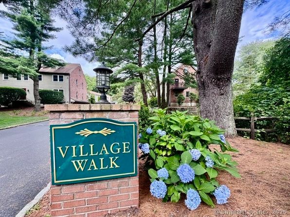 62 Village Walk UNIT 62