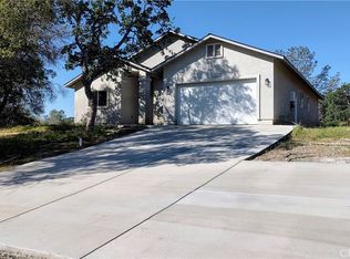 30524 Titan Dr, Coarsegold, CA