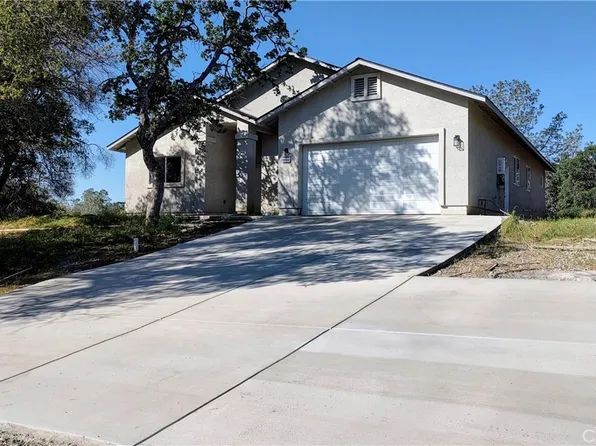 30524 Titan Dr, Coarsegold, CA 93614