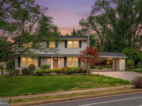 8612 Cottage St, Vienna, VA 22180