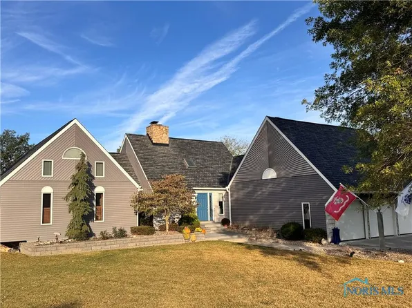 324 Dublin Ln, Bryan, OH 43506