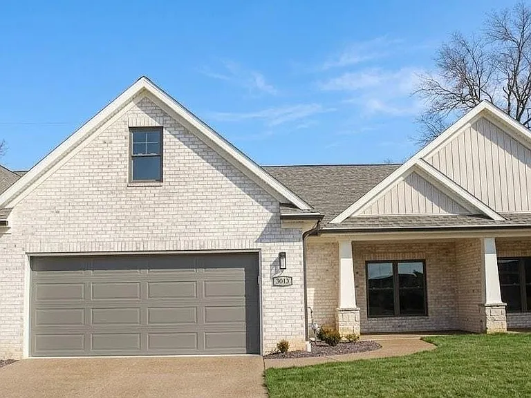 3000 White Oak Trl — Photo 1