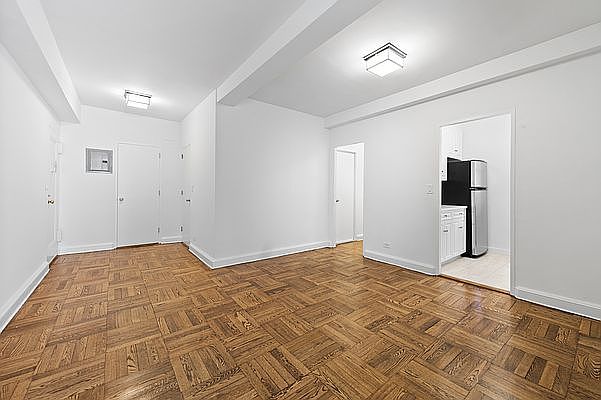 1st image of 300 E 57th St APT 7A