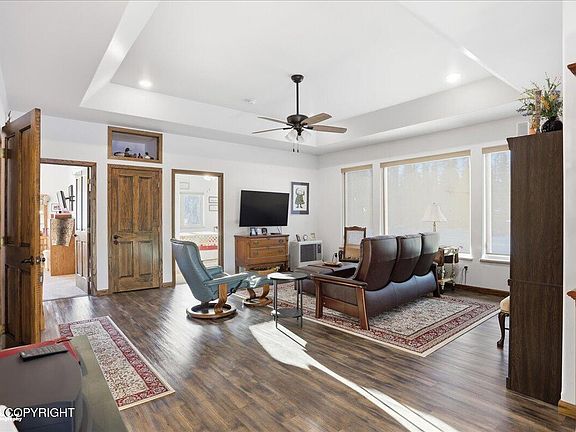 4th image of 37389 Spurr Ln