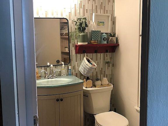 Half Bath