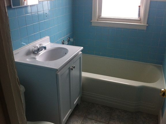 4th image of 2317 E Legrande Ave