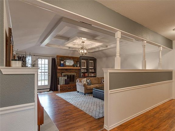 4th image of 408 Stonehenge Dr