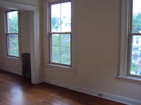 149 Montgomery St, Poughkeepsie, NY