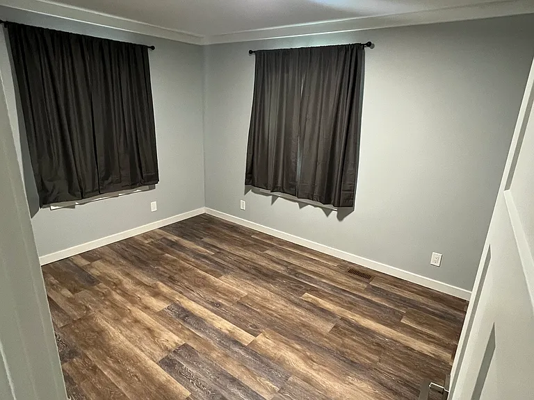 4402 E Vesta Dr — Photo 8
