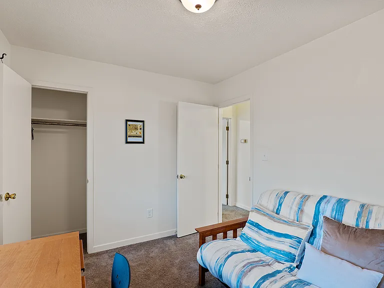 1 Rosecrest St #1C — Photo 15