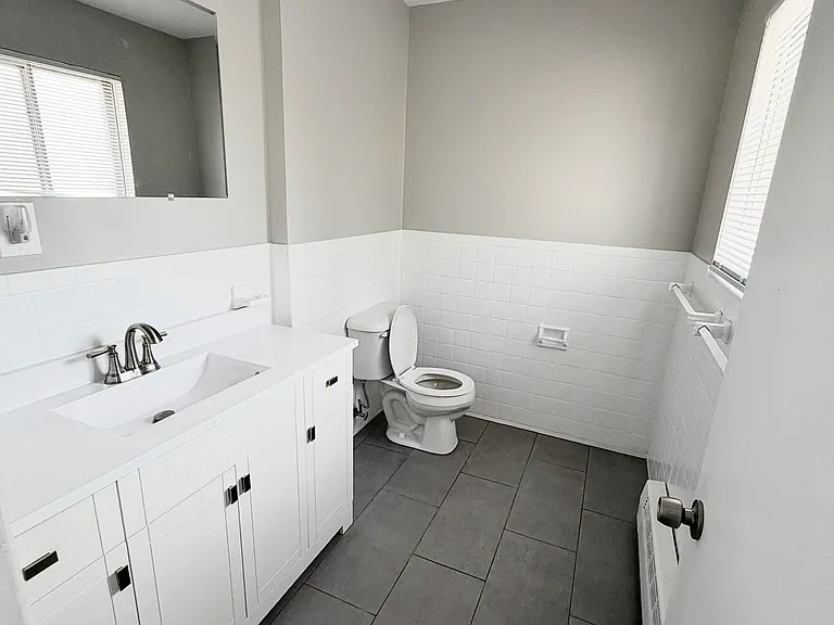 3611 Rochester Rd — Photo 9