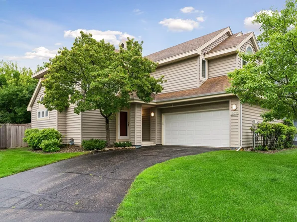 15575 17th Pl N, Plymouth, MN 55447