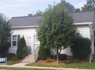 320 S Erie St, De Pere, WI 54115