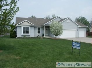 27742 Manchester Cir, Paw Paw, MI