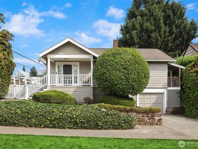 8266 4th Avenue NE, Seattle, WA, 98115
