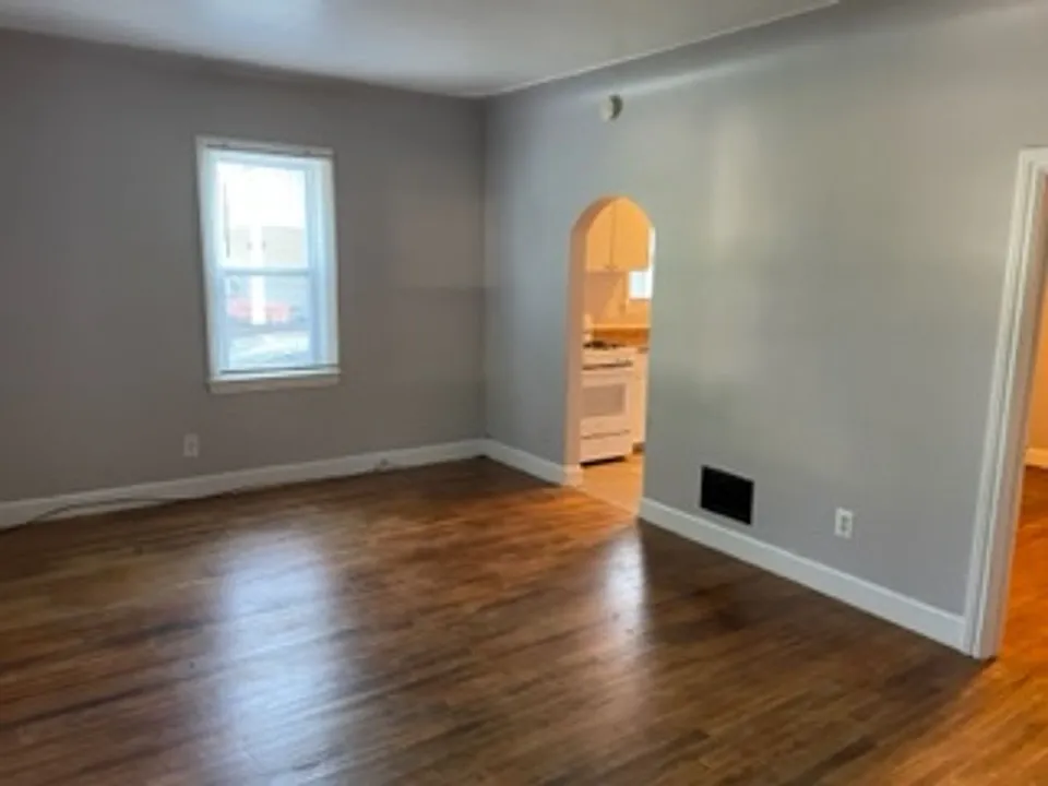 28 Gold Ave SW