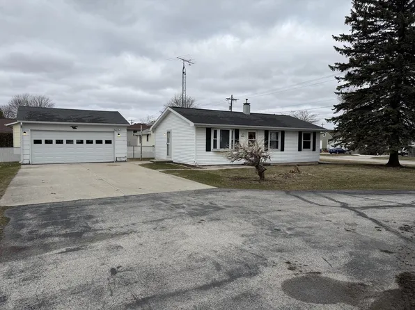 1504 South 31st STREET, Manitowoc, WI 54220