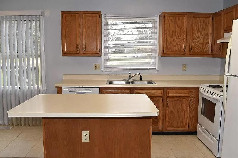 7990 Glendale Milford Rd, Camp Dennison, OH 45111 Zillow