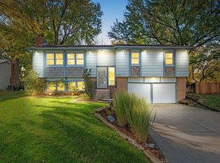 1713 N Overlook Dr, Derby, KS 67037