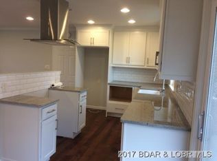 405 Robin Rd, Eldon, MO 65026