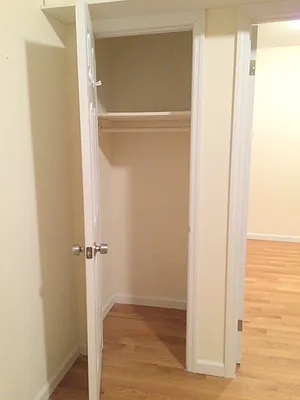 Rented by Uptown Flats LLC | media 9