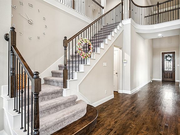 4th image of 635 Westhaven Rd
