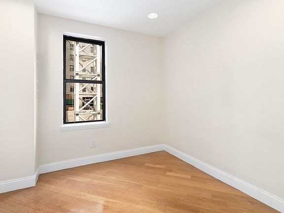 4th image of 530 W 123rd St APT 7