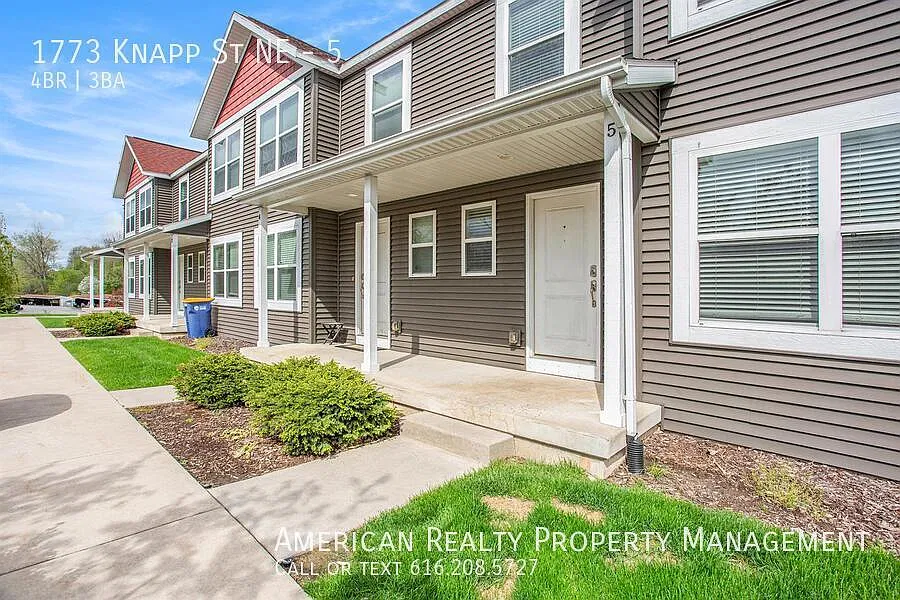 1773 Knapp St NE #5