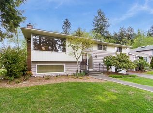 15805 56th Ave W, Edmonds, WA 98026