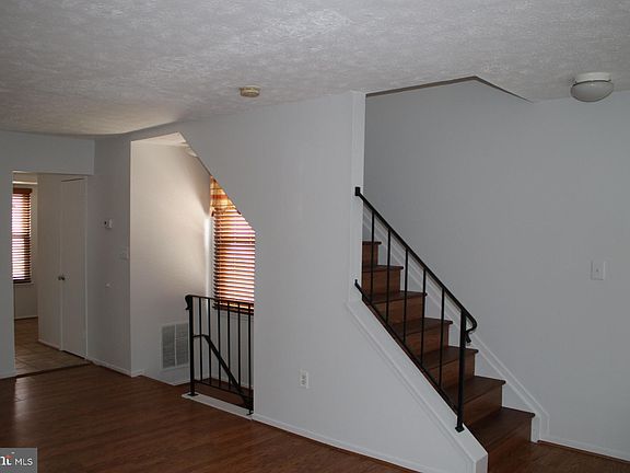 2nd image of 4261 Cloudberry Ct