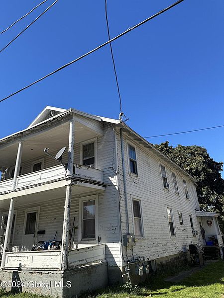 2nd image of 7 Crouse Street