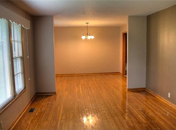 Home for Sale in Greenbrier, Tennessee $204,940