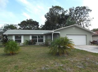 1680 SE Minorca Ave, Pt Saint Lucie, FL 34952