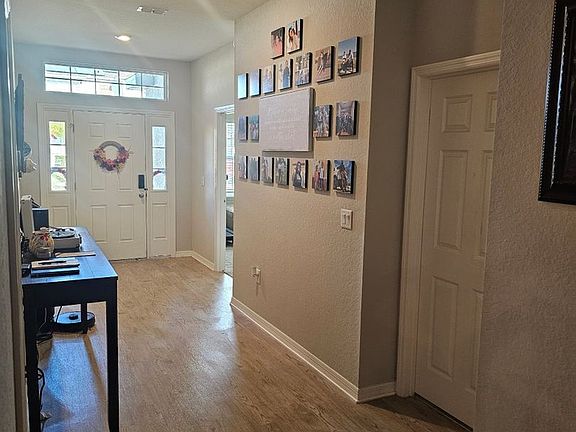 4th image of 117 Saint Thomas Dr