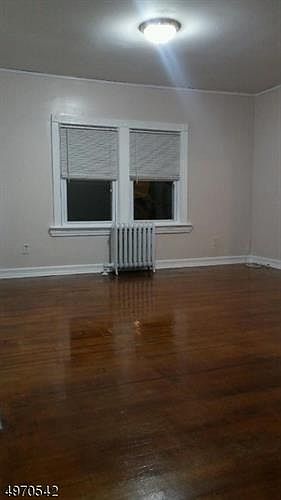 2nd image of 62 Wallace St