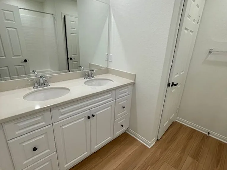 3966 E Coronado Privado — Photo 18