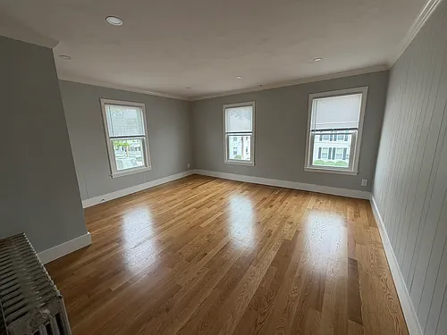 24B Summer St Photo 1