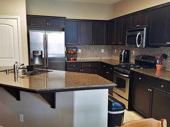 3rd image of 2412 Chardonnay Pl