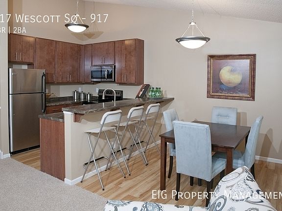 4th image of 917 Wescott Sq #917