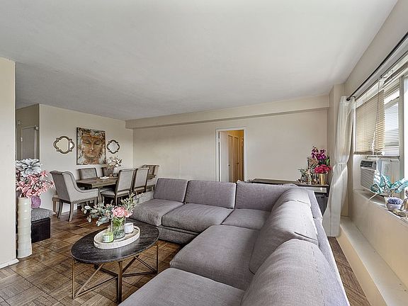 2nd image of 1 Fordham Hill Oval APT 15B