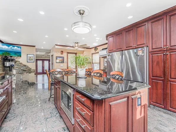 1458 81st Street image 14 of 36