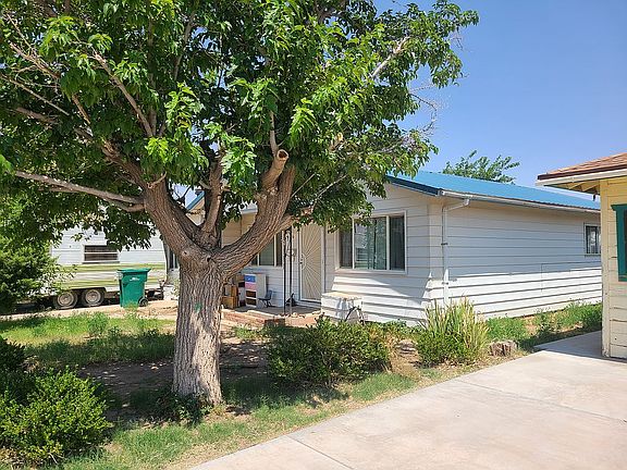 2nd image of 306 N 10th Ave