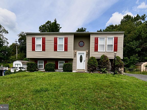 2nd image of 25253 Conrad Ct