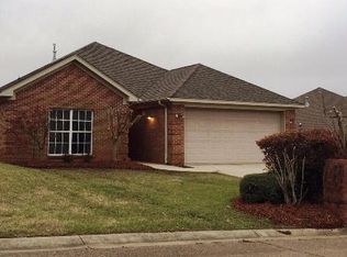 103 G T Thames Dr, Starkville, MS 39759