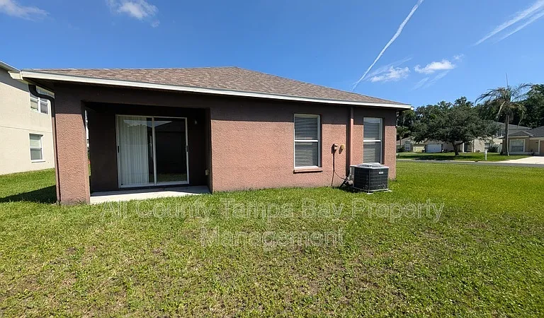 25820 Crippen Dr — Photo 22