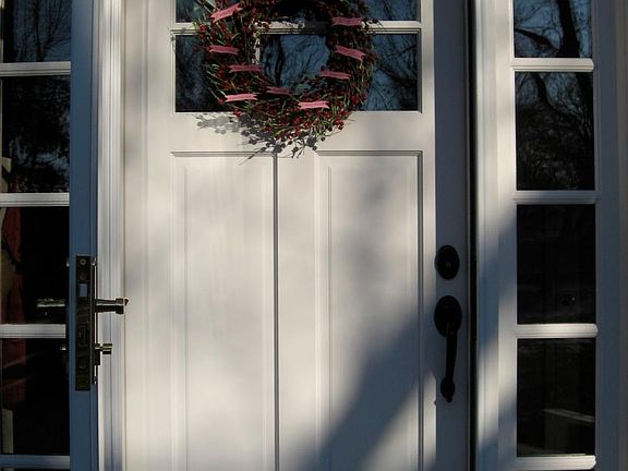 2nd image of 2545 Elmwood Dr SE