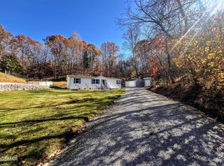 611 N Shiloh Rd, Seymour, TN 37865