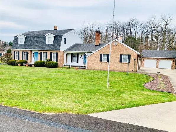 1127 Brookshire Dr, New Castle, PA 16101