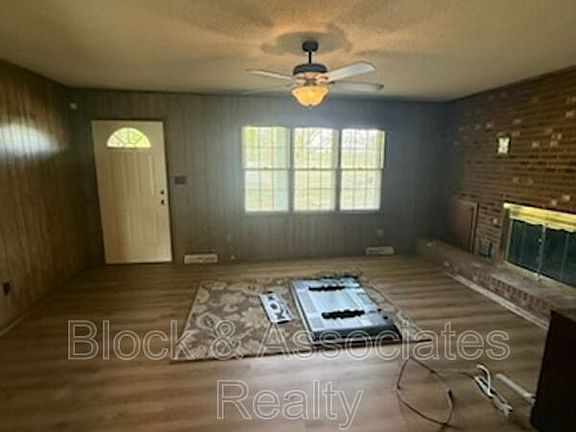 4th image of 7176 New Hope Rd